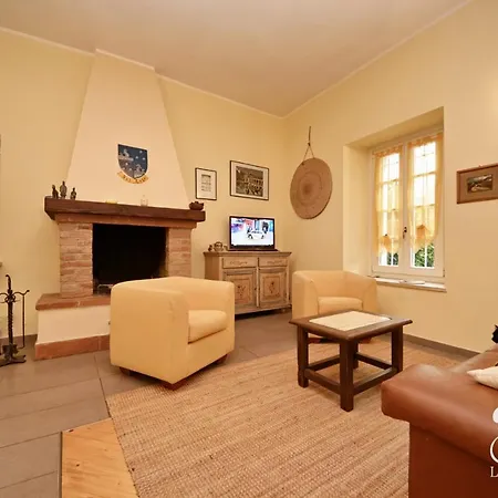 Apartament Country House *